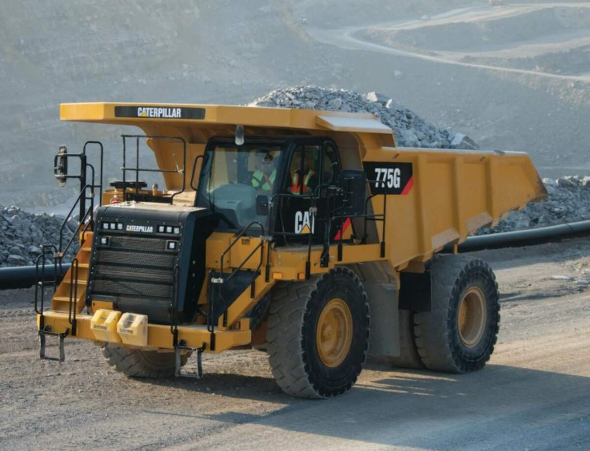 Caterpillar 775 Off-Highway Truck: Power & Payload for GCC